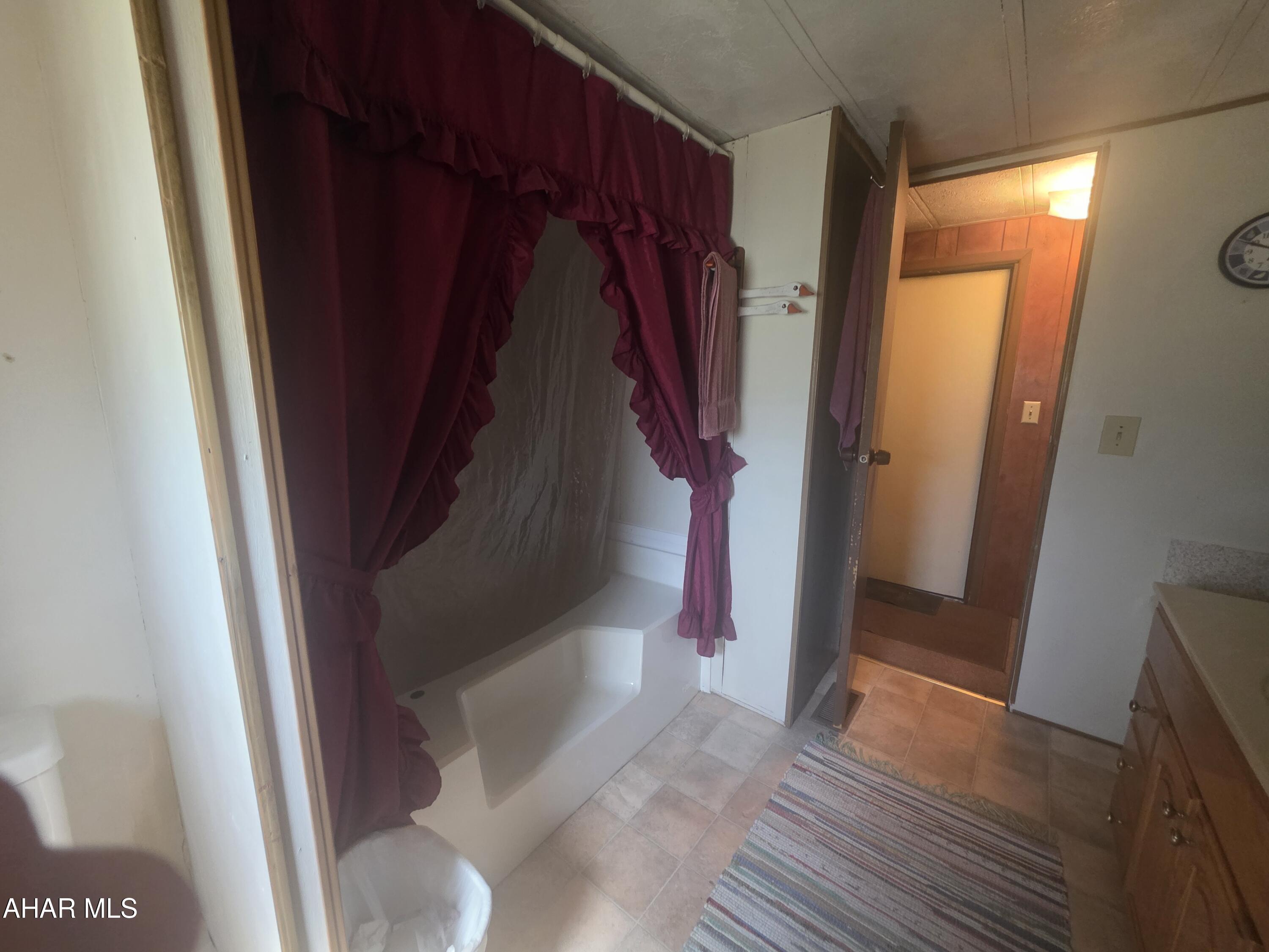 218 Princess Street Brisbin, PA 16620 - Photo 8 of 22