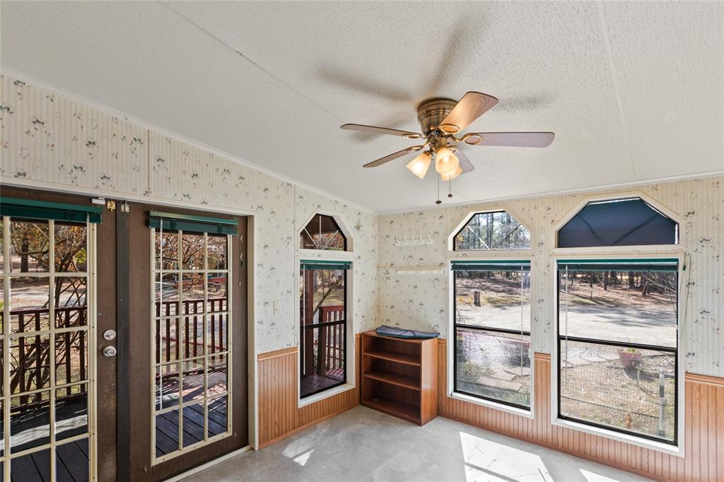 110 Hill Top Loop Hawthorne, FL 32640 - Photo 12 of 52