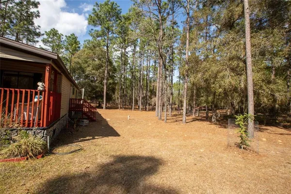 $310,000 | 110 Hill Top Loop, Hawthorne, FL 32640