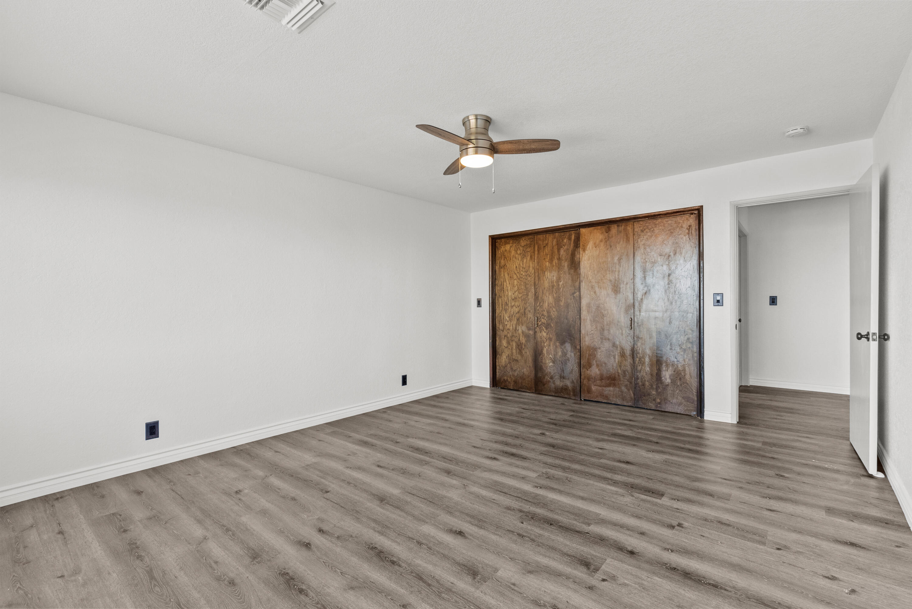 645 Lakeview Drive Palmdale, CA 93551 - Photo 48 of 78 wooden floor in an empty room