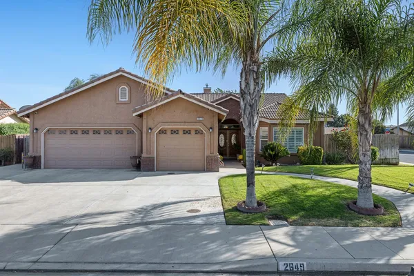 $499,900 | 2649 Hillcrest Street, Selma, CA 93662