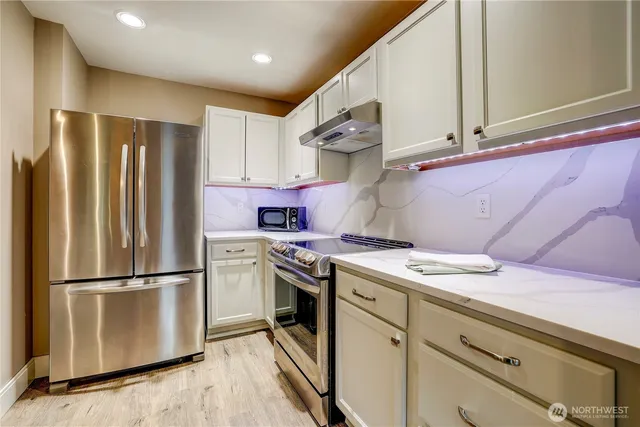 $520,000 | 34027 Southeast Strouf Street, Unit 18, Snoqualmie, WA 98065