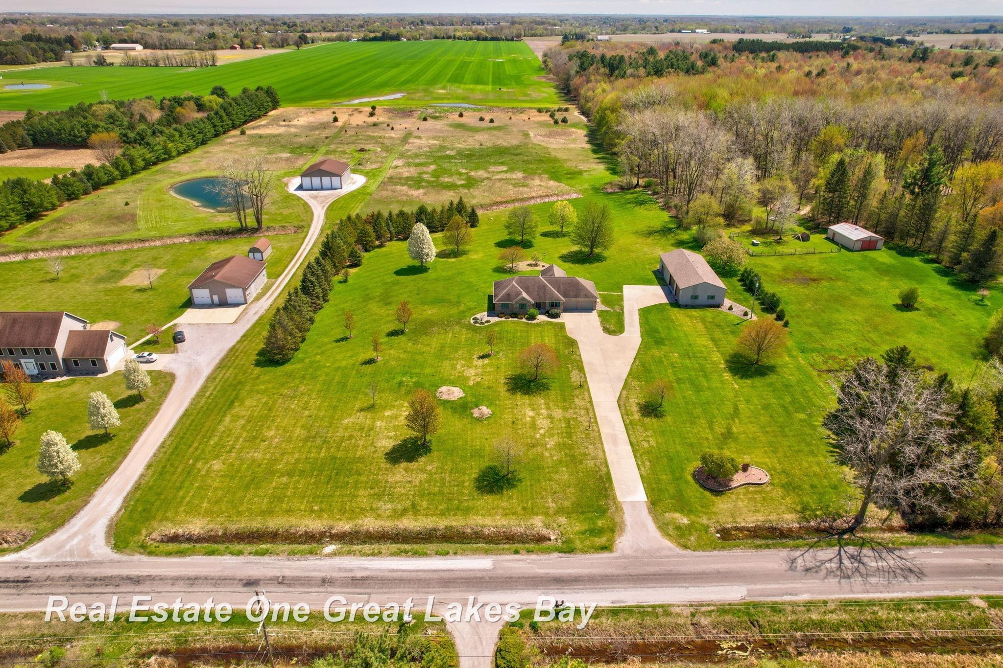3562 North Gleaner Road Freeland, MI 48623 - Photo 45 of 56 Gallery Image 45
