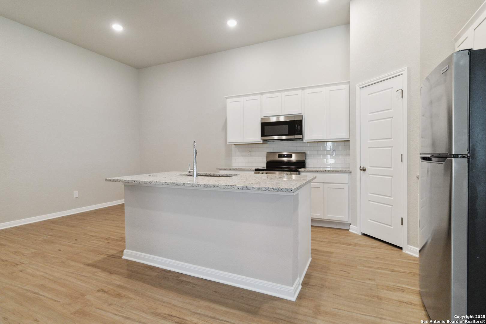 105 Gunner Road Buda, TX 78610 - Photo 10 of 30