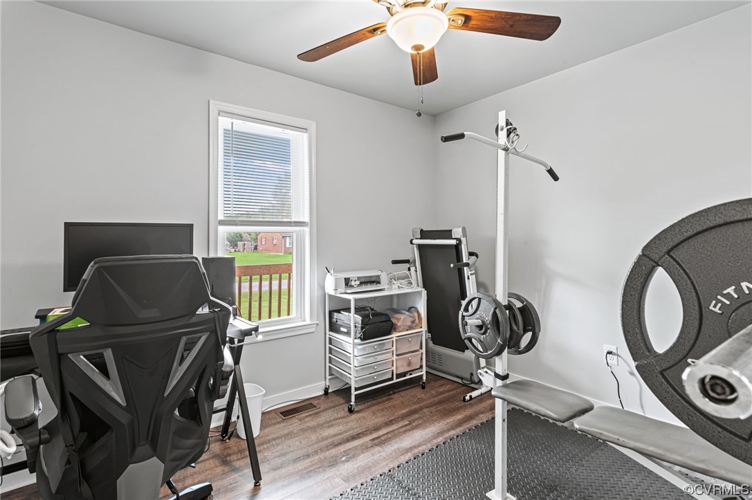 25500 Front Road Petersburg, VA 23803 - Photo 16 of 19 a view of a room with gym equipment