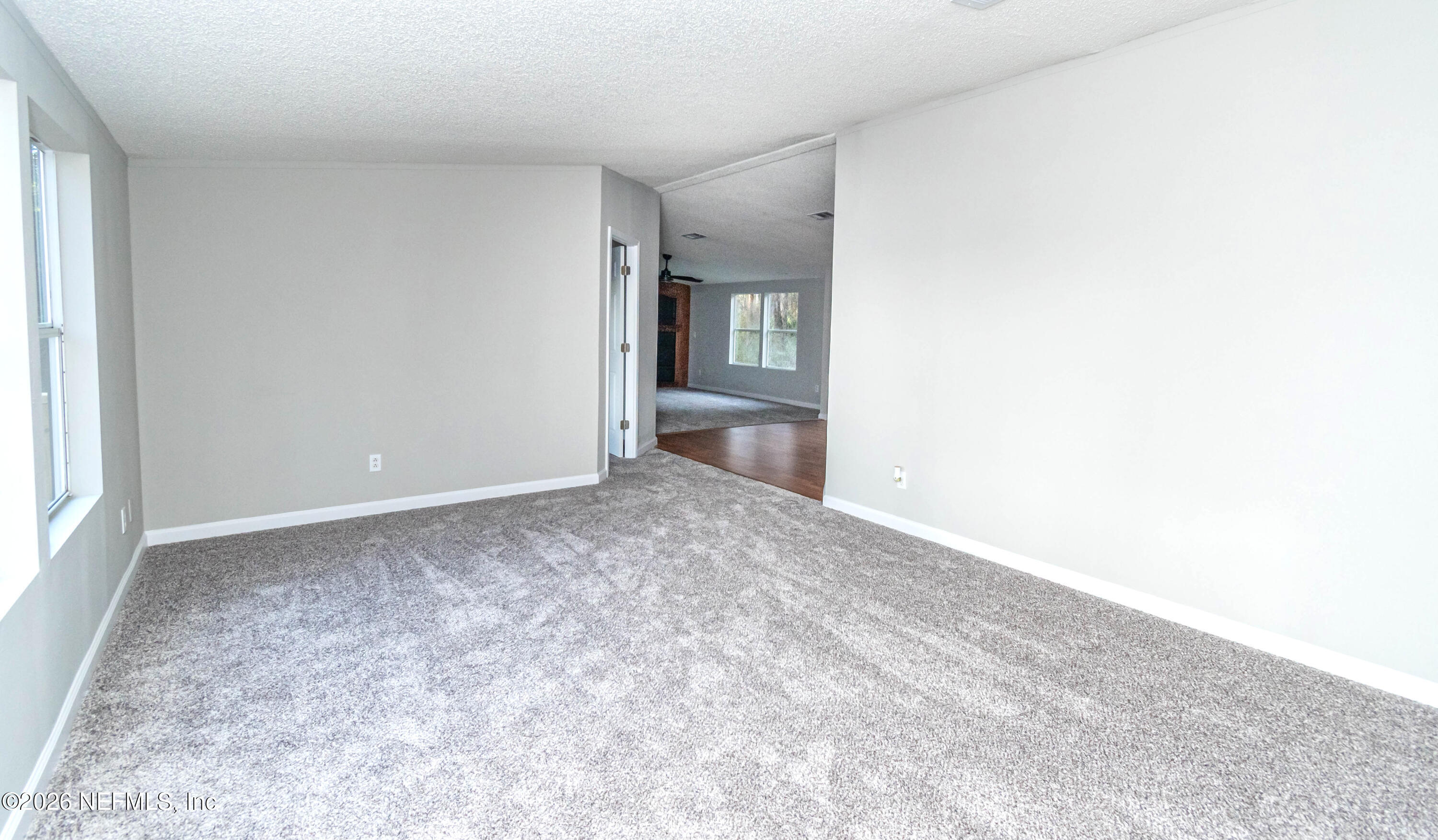 11017 County Road 229 Sanderson, FL 32087 - Photo 13 of 33 a view of an empty room and window