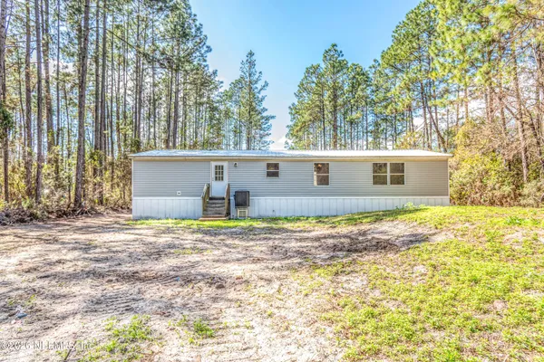 $205,000 | 11017 County Road 229, Sanderson, FL 32087