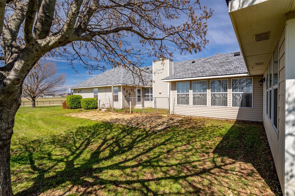 11431 Chisum Road Sanger, TX 76266 - Photo 23 of 40
