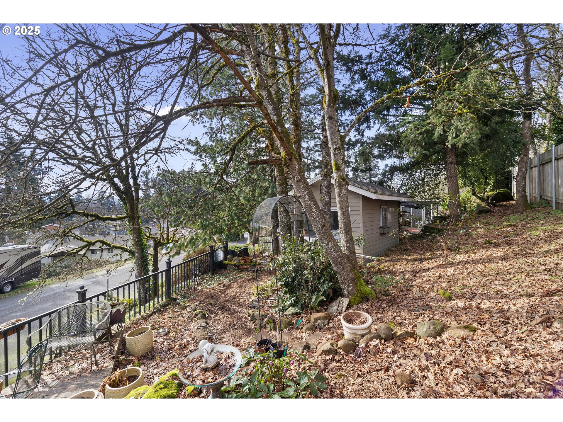 17585 Kirkwood Road Gladstone, OR 97027 - Photo 3 of 45 Gallery Image 3