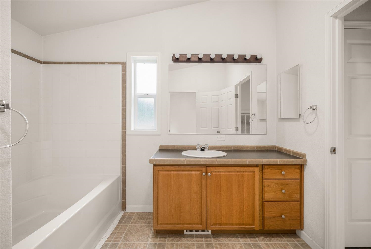 3728 East Colbert Road Colbert, WA 99005 - Photo 19 of 49