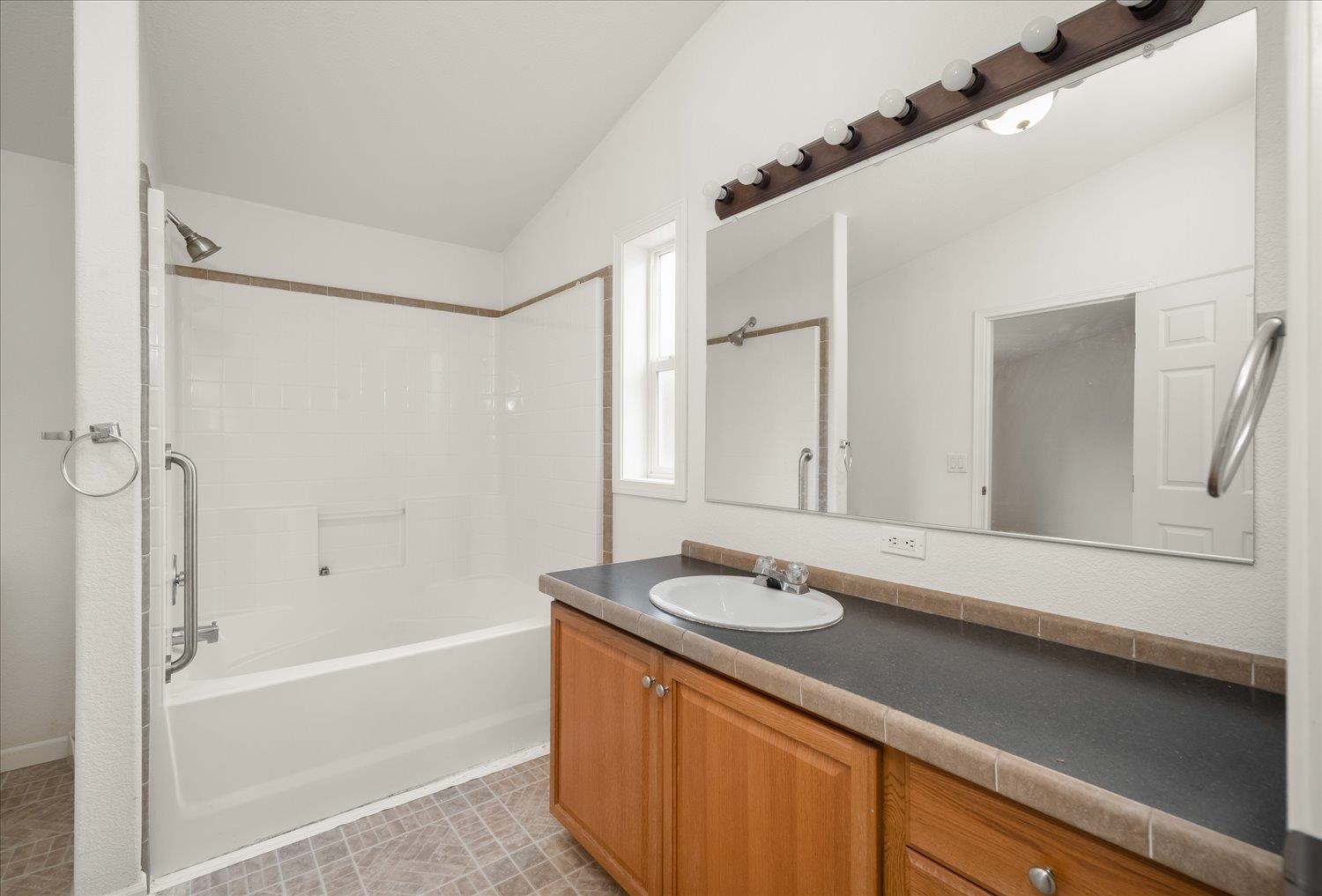 3728 East Colbert Road Colbert, WA 99005 - Photo 20 of 49