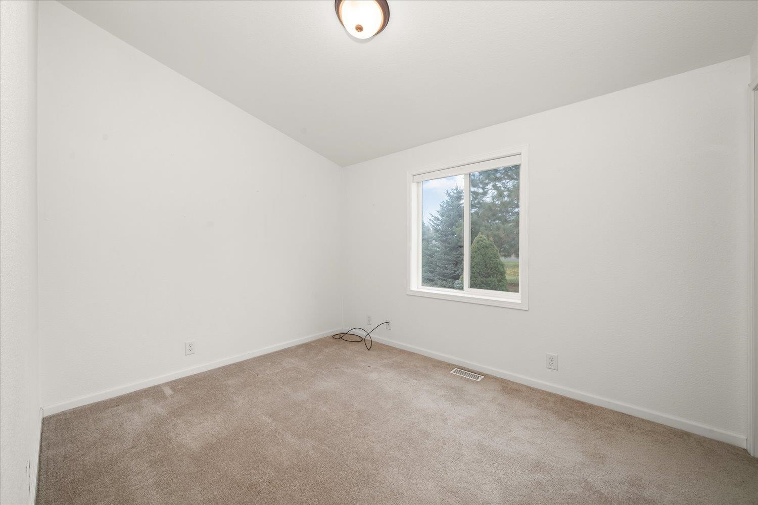 3728 East Colbert Road Colbert, WA 99005 - Photo 24 of 49
