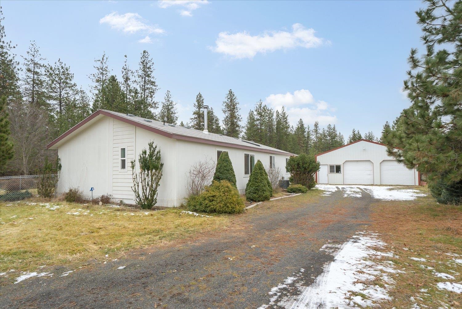 3728 East Colbert Road Colbert, WA 99005 - Photo 5 of 49