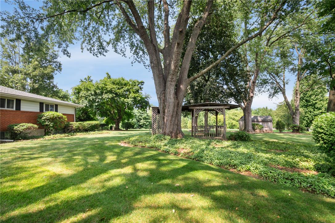 9237 Newtown Road Breinigsville, PA 18031 - Photo 31 of 35 Gallery Image 31