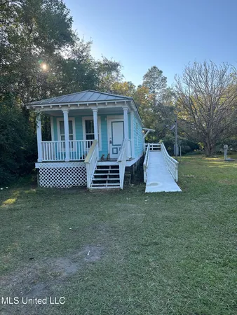 $950 | 9101 Travis Avenue, Vancleave, MS 39565