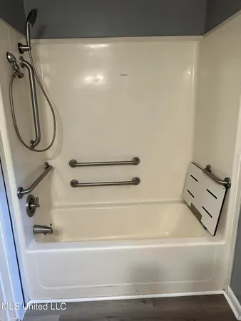 $950 | 9101 Travis Avenue, Vancleave, MS 39565