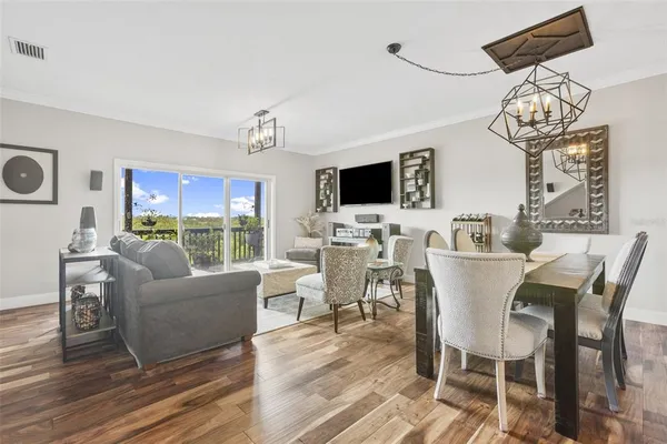 $3,195 | 574 Ryans Woods Lane, Palm Harbor, FL 34683