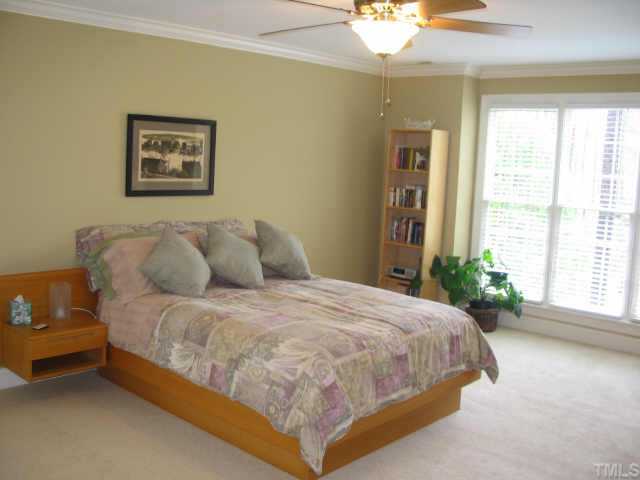 3124 Cranesbill Drive Raleigh, NC 27613 - Photo 7 of 12 Huge Master w/ Crown Molding & Walk In Closet