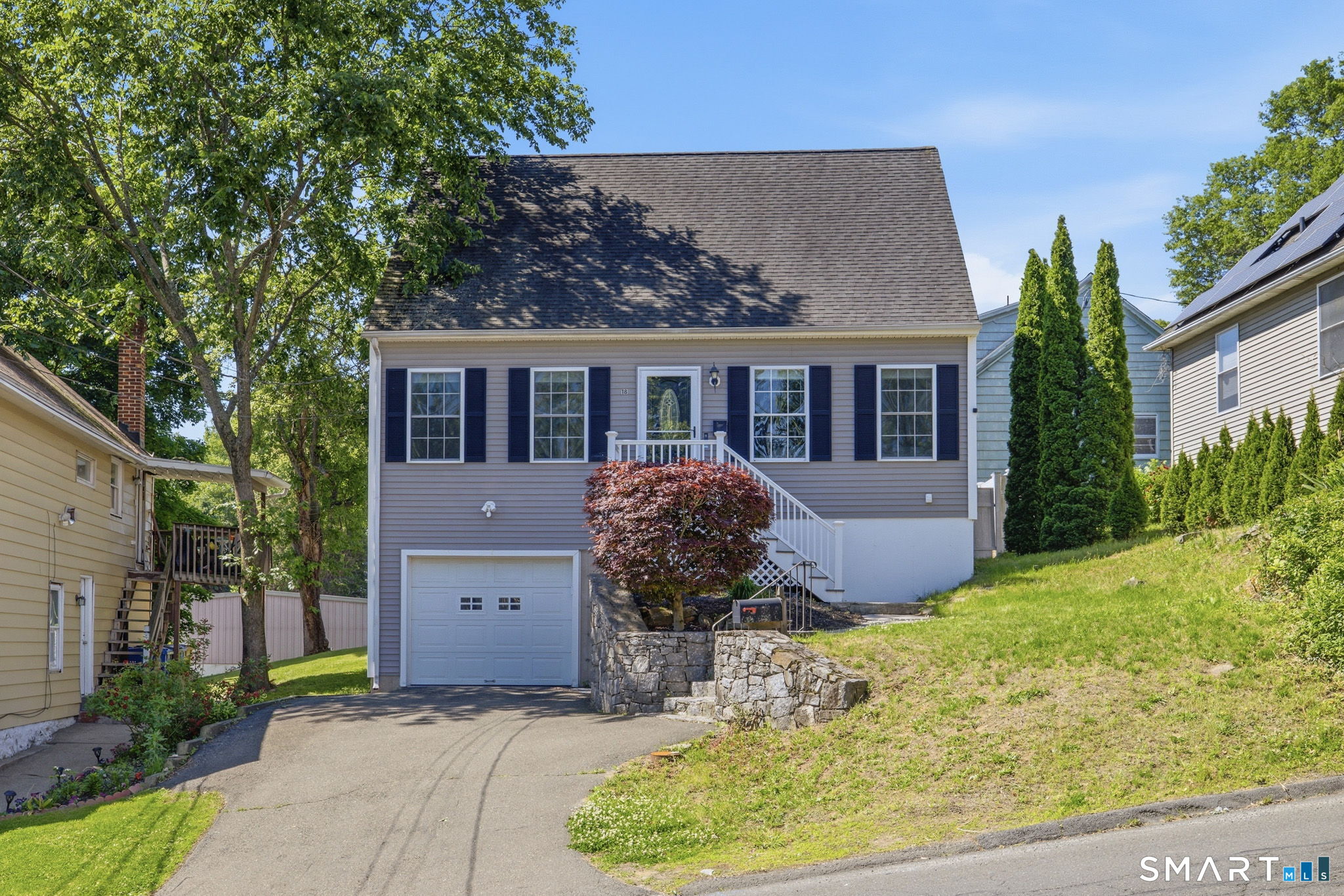 18 Perry Hill Road Shelton, CT 06484 - Photo 1 of 28