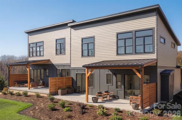 $895,000 | 514 Sunset Villas Lane, Asheville, NC 28804