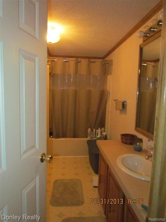 6457 Snover Road Decker, MI 48426 - Photo 14 of 19 IMG_1073.JPG