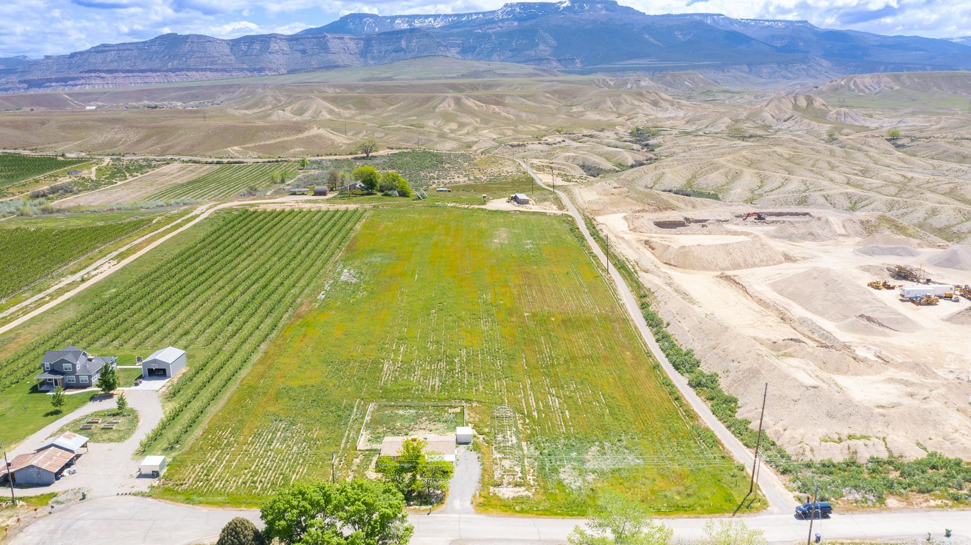 412 35 Road Palisade, CO 81526 - Photo 3 of 39 a view of a swimming pool