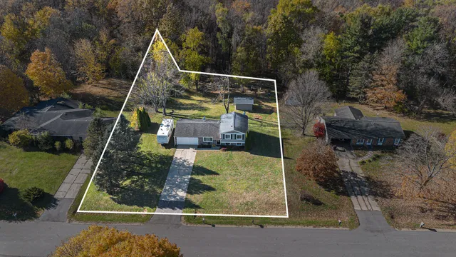 $317,000 | 11108 Berry Street, Berrien Springs, MI 49103