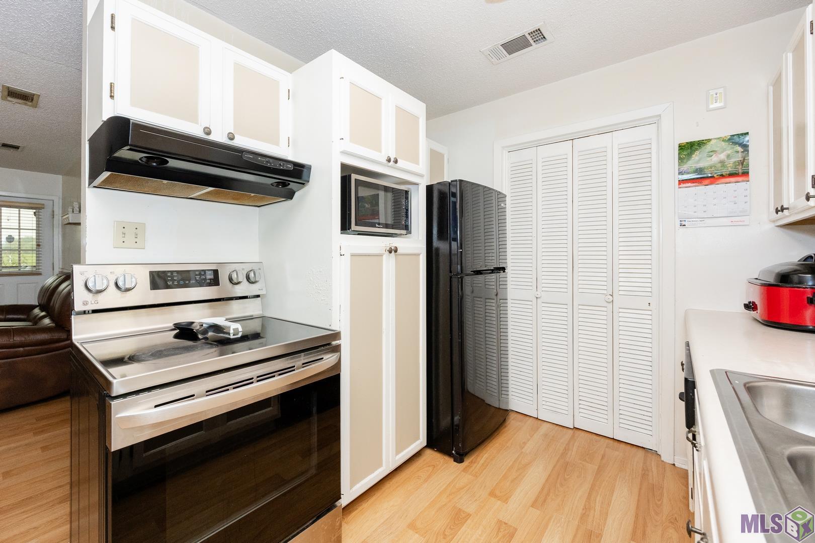 8274 Section Road Port Allen, LA 70767 - Photo 8 of 24
