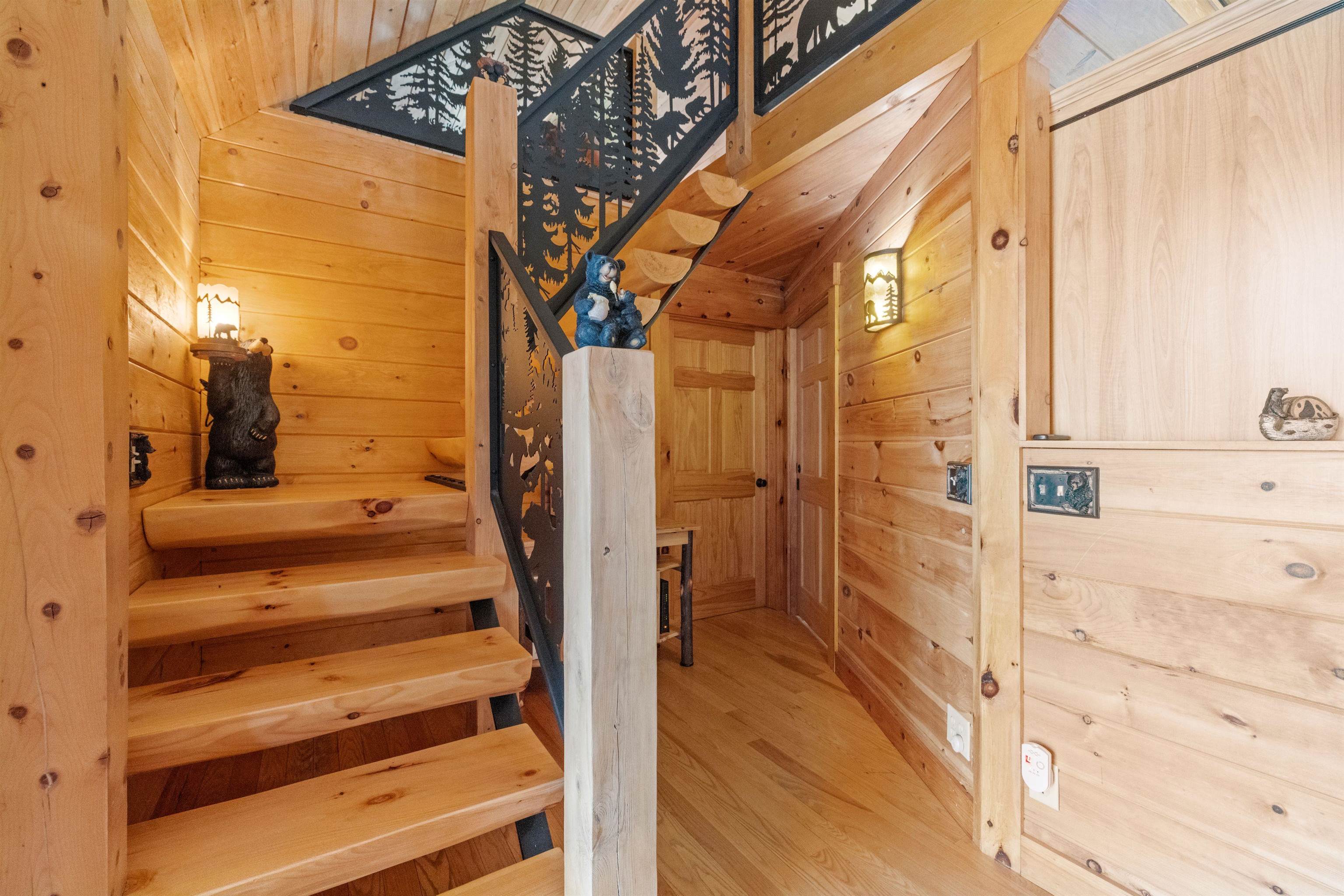 308 Lake Road Lunenburg, VT 05906 - Photo 36 of 55 Gallery Image 36
