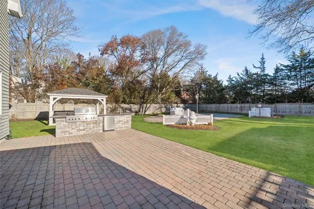 $1,275,000 | 85 Fairview Avenue, Bayport, NY 11705