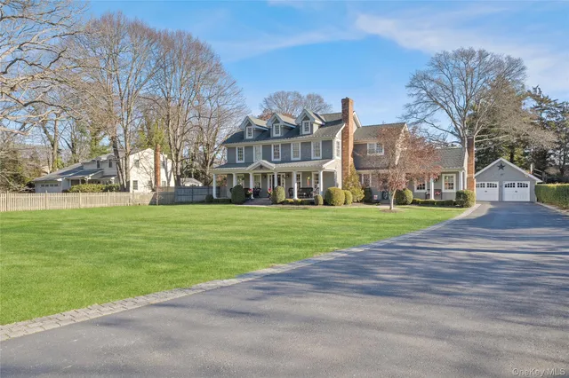 $1,275,000 | 85 Fairview Avenue, Bayport, NY 11705