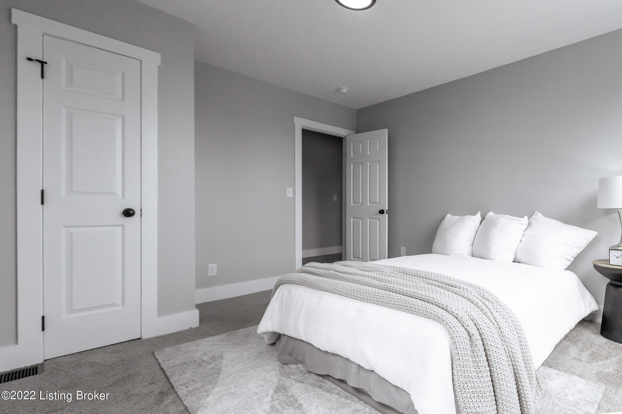 4204 Dover Road Louisville, KY 40216 - Photo 45 of 59 4204 Dover Road-105