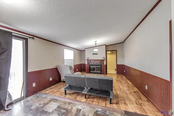 $148,000 | 215 Blakefield Drive, Schriever, LA 70395