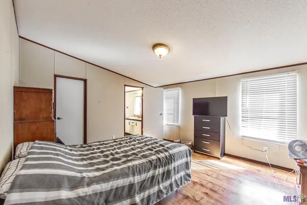 $148,000 | 215 Blakefield Drive, Schriever, LA 70395