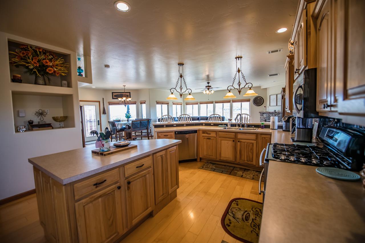 127 29 Road Grand Junction, CO 81503 - Photo 8 of 38 Gallery Image 8