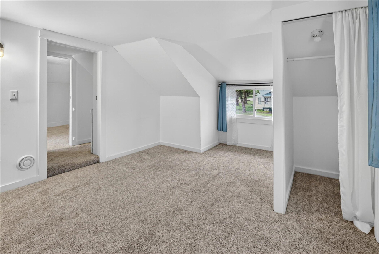 252 West Stimson Avenue Reed City, MI 49677 - Photo 16 of 38