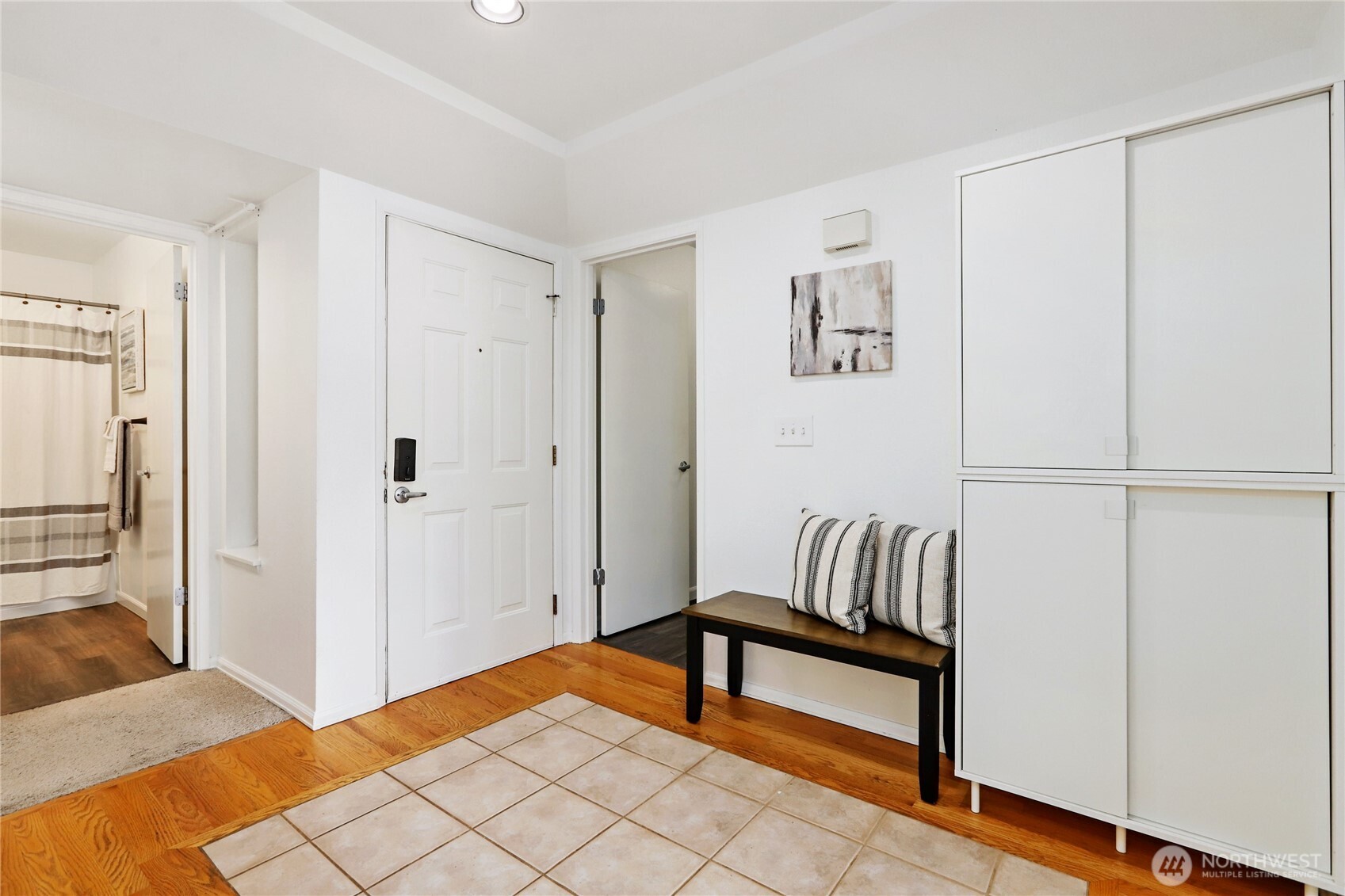 9009 Avondale Road Northeast, Unit M226 Redmond, WA 98052 - Photo 3 of 26