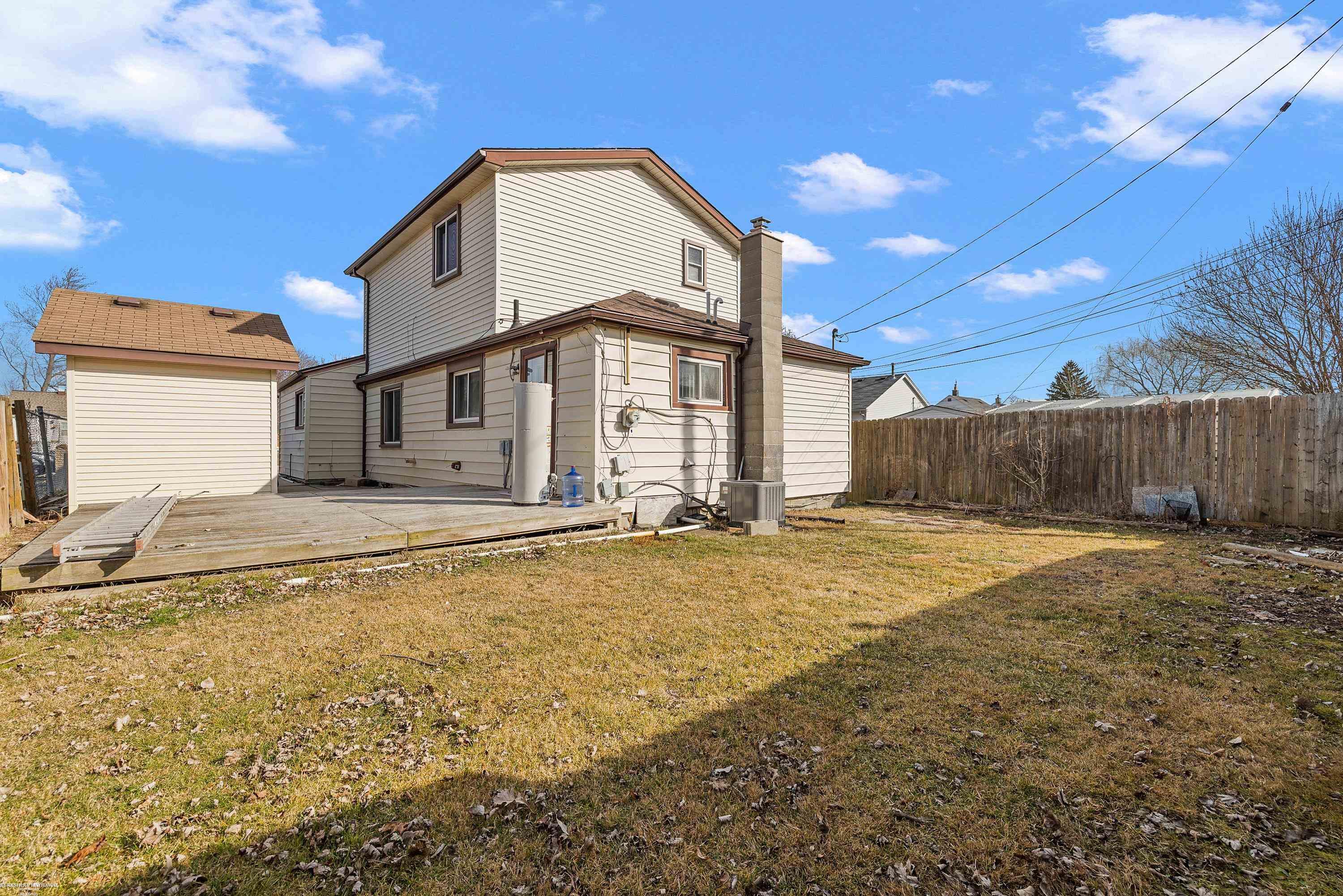 19230 Martin Road Roseville, MI 48066 - Photo 7 of 31 Gallery Image 7