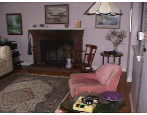 11 Daniel Road Braintree, MA 02184 - Photo 4 of 6 Gallery Image 4