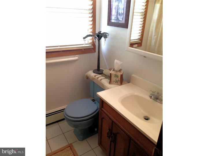 52 Tweed Road Levittown, PA 19056 - Photo 22 of 24 Bathroom