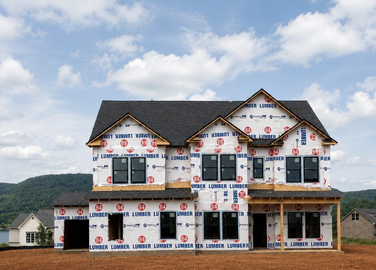 210 Portside Way, Unit 43 Jasper, TN 37347 - Photo 2 of 26 Exterior 061826