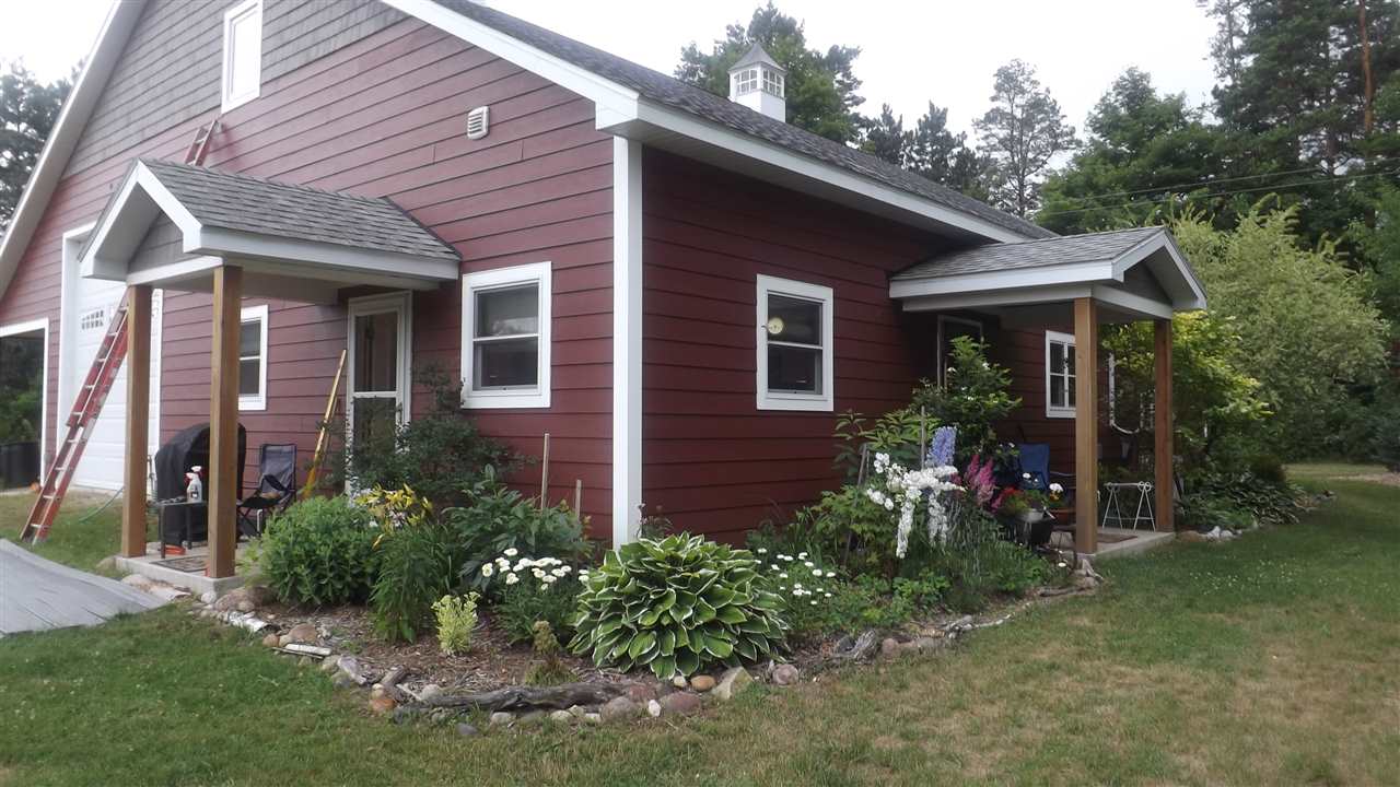 2321 Nugent Road Benzonia, MI 49616 - Photo 4 of 38 1877449-3.JPG
