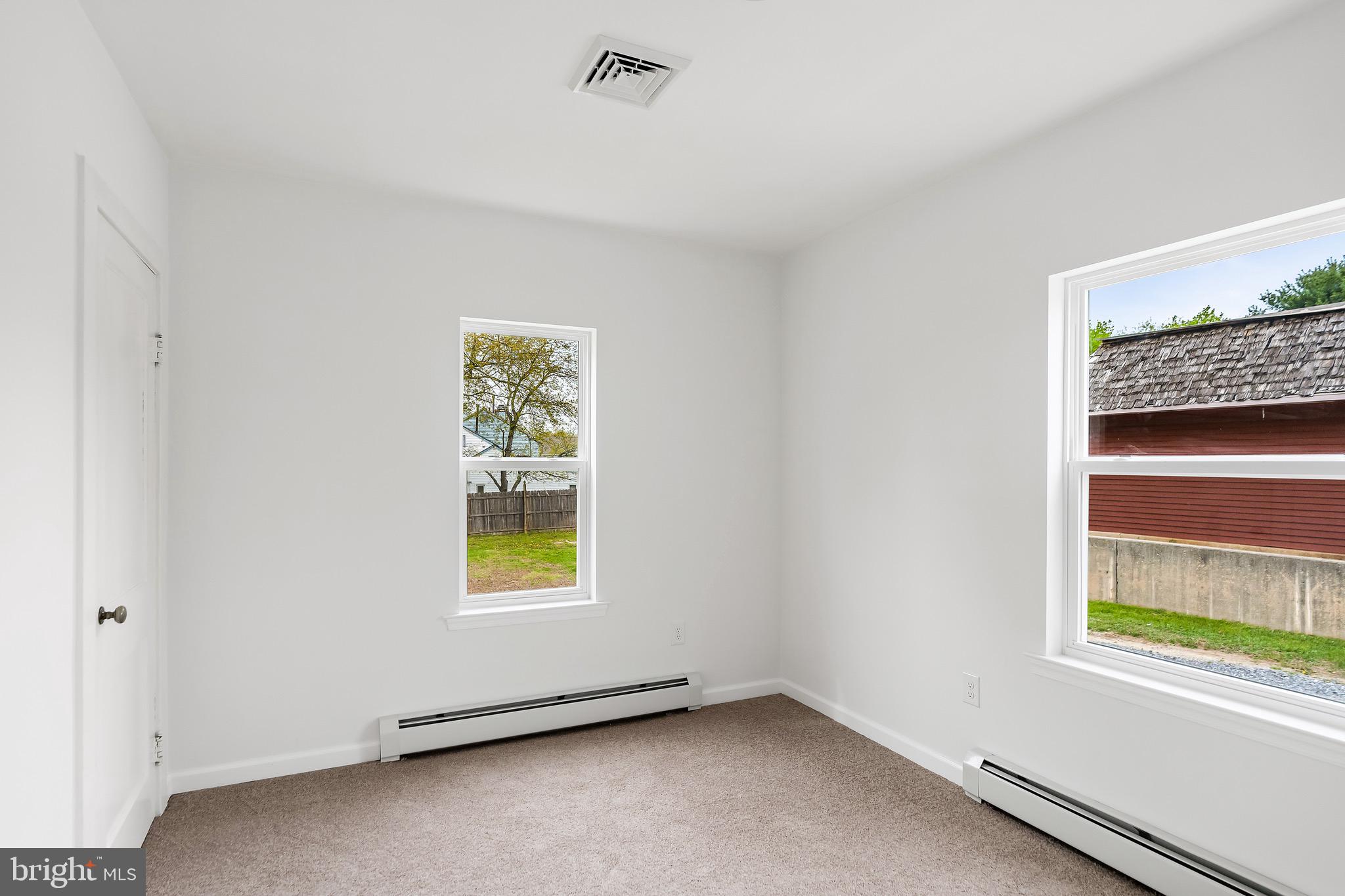 555 Williamstown Road Sicklerville, NJ 08081 - Photo 12 of 23 Gallery Image 12