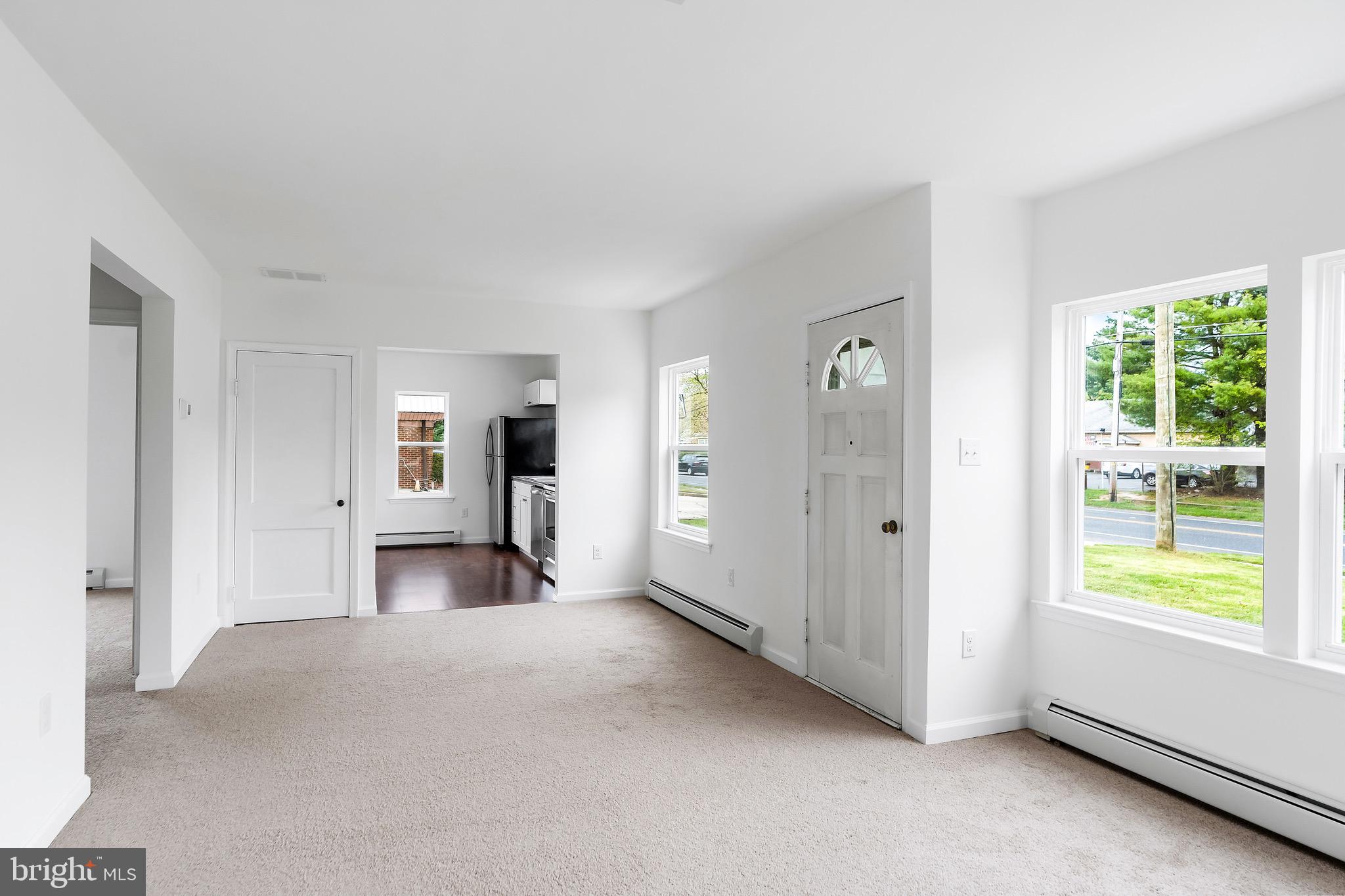 555 Williamstown Road Sicklerville, NJ 08081 - Photo 4 of 23 Gallery Image 4