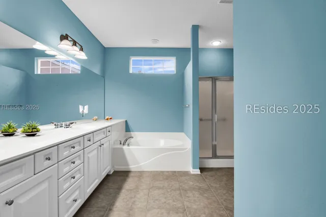 $549,000 | 17 Murray Hill Drive, Bluffton, SC 29909