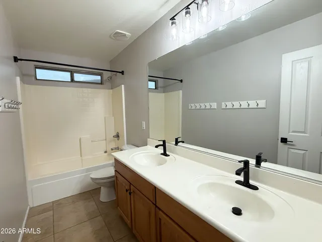 $2,895 | 11225 East Sylvan Avenue, Mesa, AZ 85212