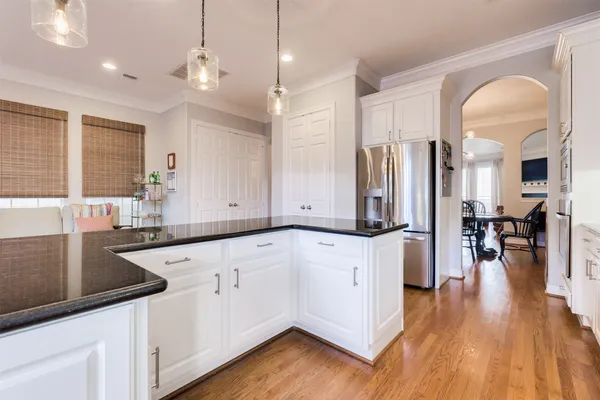 $3,950 | 1504 West 23rd Street, Unit B, Houston, TX 77008