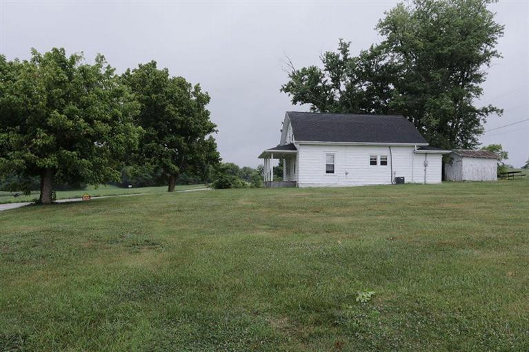 1631 Cedar Road Stamping Ground, KY 40379 - Photo 7 of 27 Photo 7