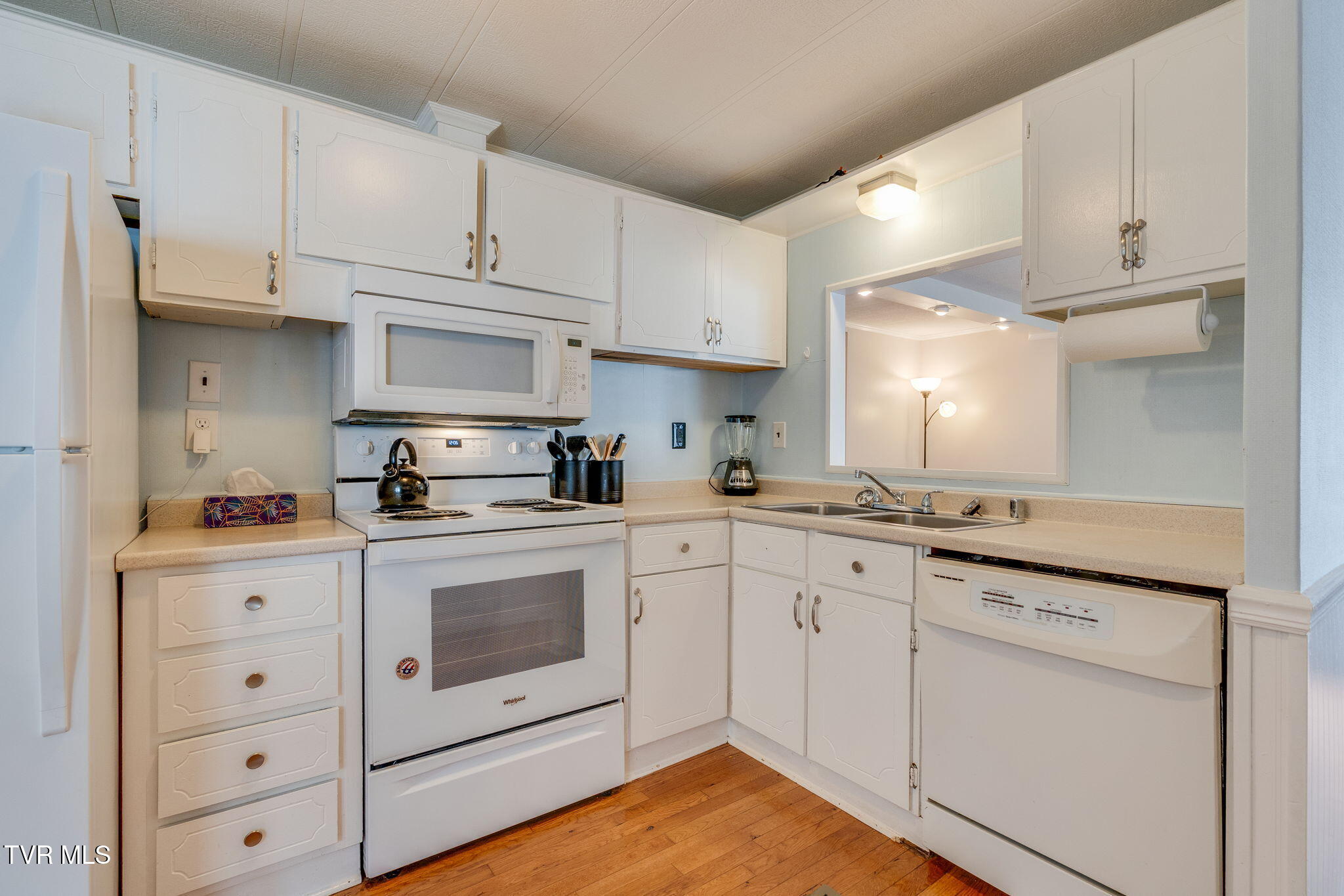 367 Adams Chapel Road Blountville, TN 37617 - Photo 14 of 41 011