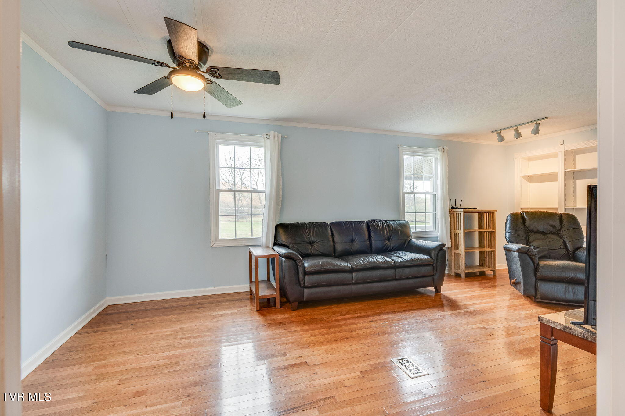 367 Adams Chapel Road Blountville, TN 37617 - Photo 16 of 41 013